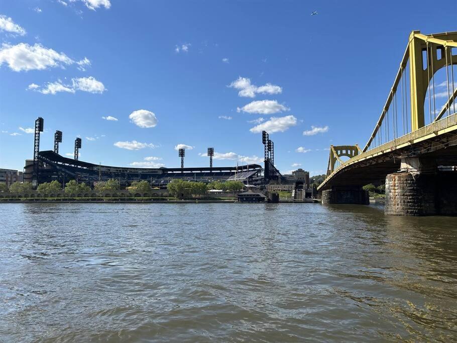 Sprawling Stadium Views Wonderful Location 24-7 Parking Gym Lounge Pittsburgh Esterno foto
